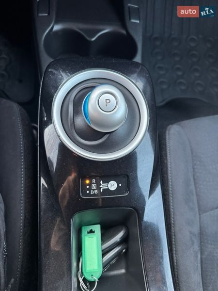 Хетчбек Nissan Leaf 2014 в Нововолинську