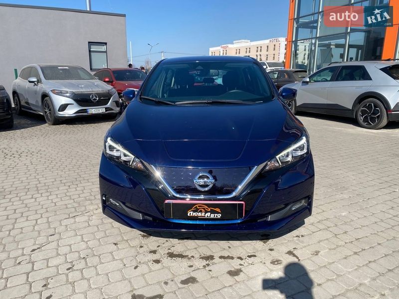 Хэтчбек Nissan Leaf 2020 в Львове