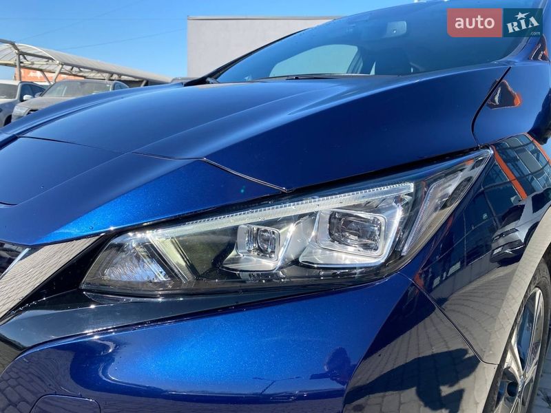 Хэтчбек Nissan Leaf 2020 в Львове