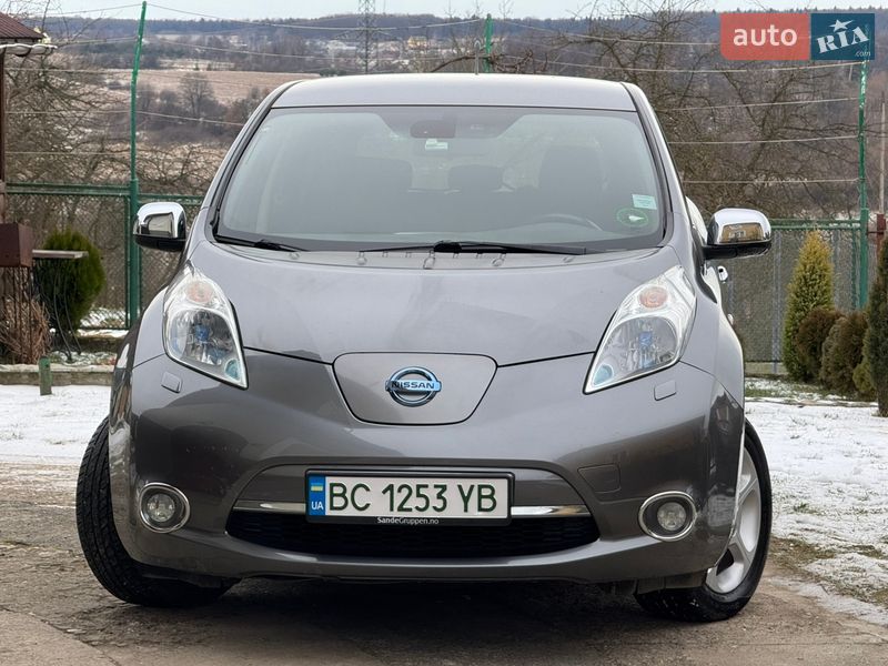 Хэтчбек Nissan Leaf 2013 в Дрогобыче