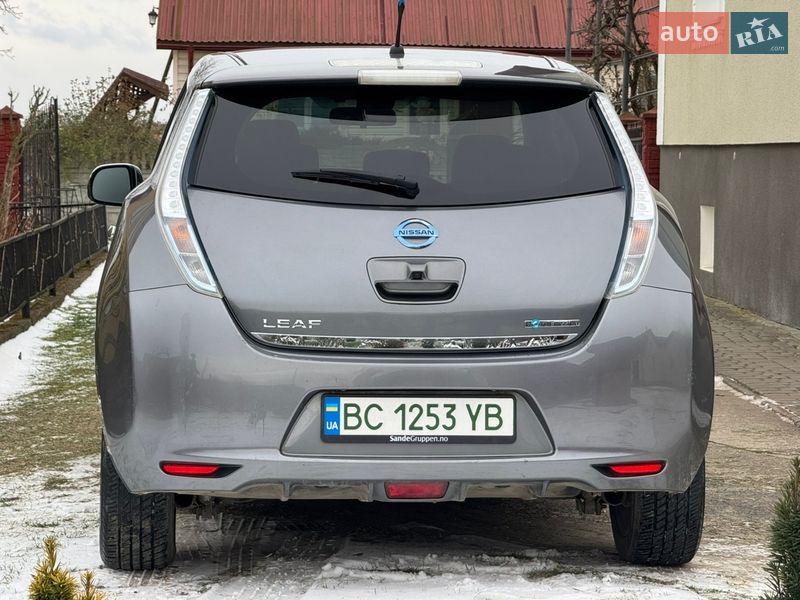 Хэтчбек Nissan Leaf 2013 в Дрогобыче