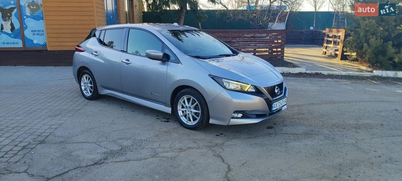 Хэтчбек Nissan Leaf 2018 в Харькове