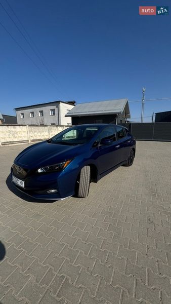 Хэтчбек Nissan Leaf 2024 в Ивано-Франковске