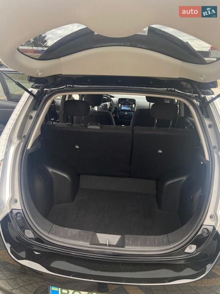 Хэтчбек Nissan Leaf 2016 в Стрые фото 22 Хэтчбек Nissan Leaf 2016 в Стрые