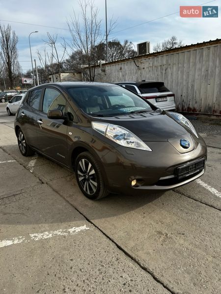 Nissan Leaf 2016
