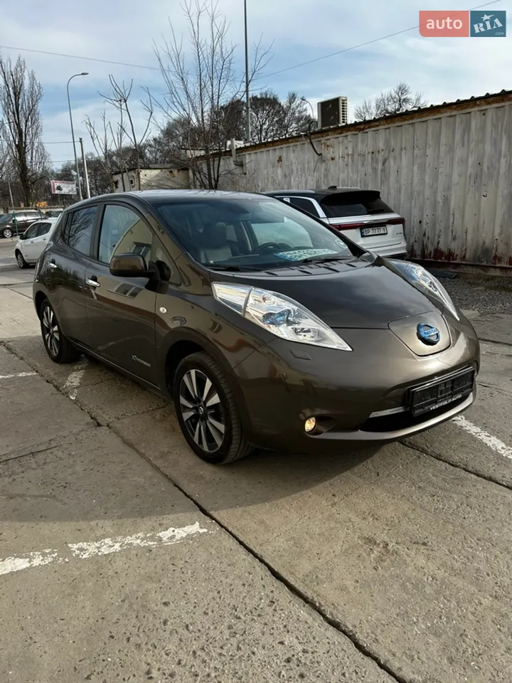 2016 Nissan Leaf - мініатюра 63