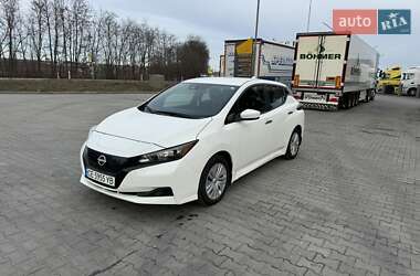 Хэтчбек Nissan Leaf 2022 в Черновцах