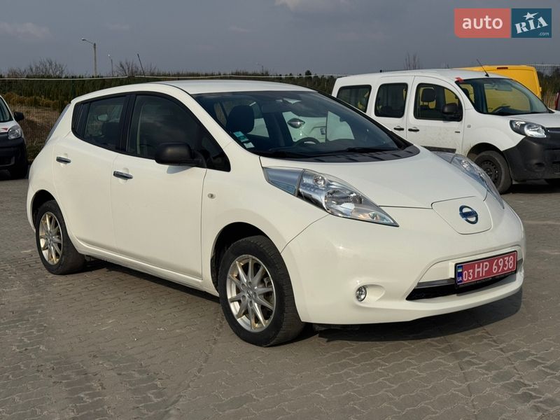 Хетчбек Nissan Leaf 2016 в Львові