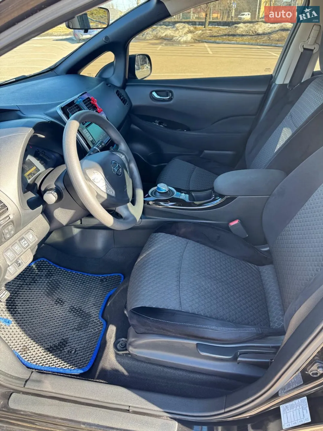 2017 Nissan Leaf - мініатюра 12