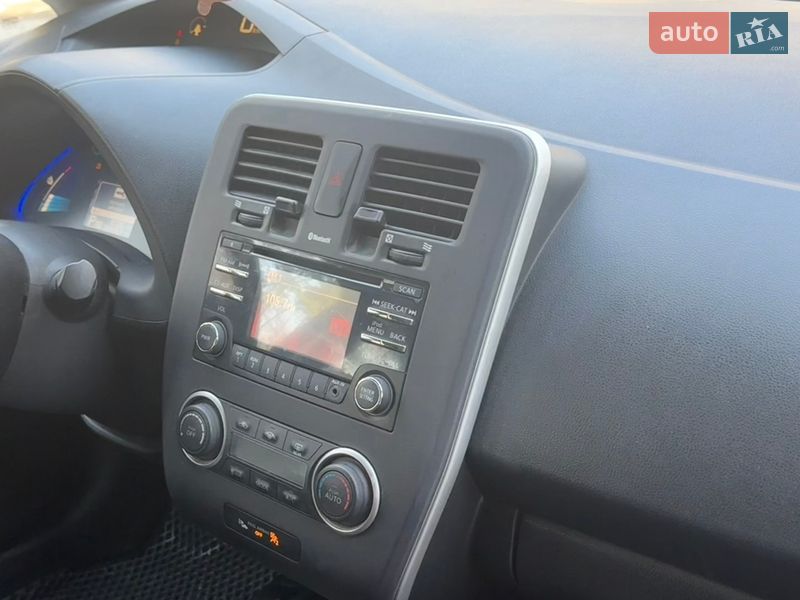 Хэтчбек Nissan Leaf 2015 в Тернополе фото 14 Хэтчбек Nissan Leaf 2015 в Тернополе