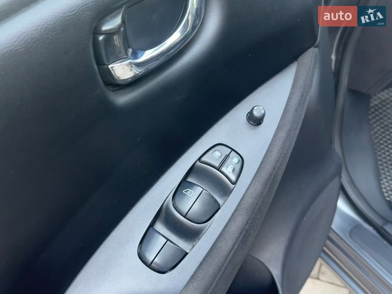 Хэтчбек Nissan Leaf 2015 в Тернополе фото 18 Хэтчбек Nissan Leaf 2015 в Тернополе