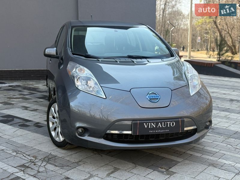 Хэтчбек Nissan Leaf 2015 в Тернополе фото 32 Хэтчбек Nissan Leaf 2015 в Тернополе