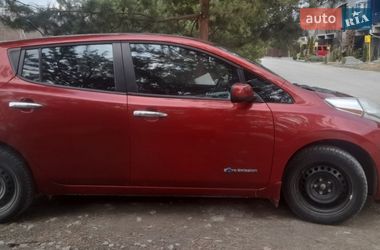 Хэтчбек Nissan Leaf 2013 в Ременове