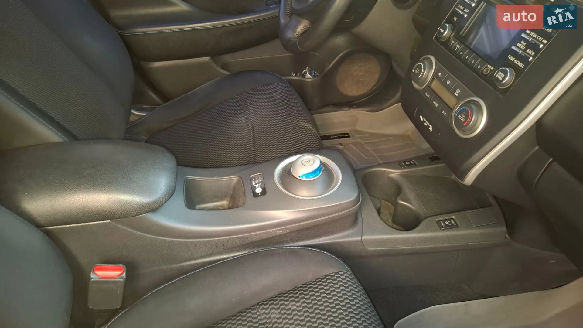 2013 Nissan Leaf - мініатюра 11