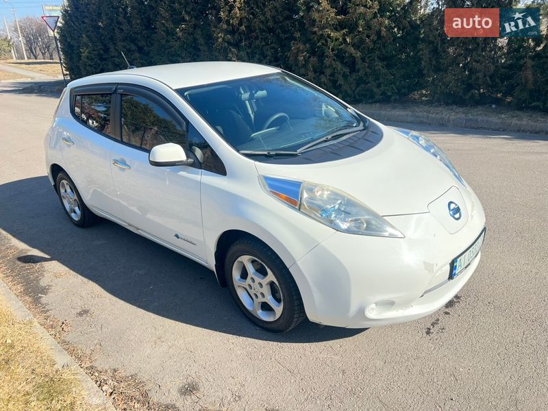 Хэтчбек Nissan Leaf 2017 в Ровно