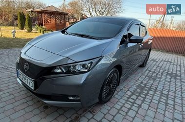 Хэтчбек Nissan Leaf 2024 в Золочеве