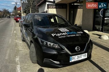 Хэтчбек Nissan Leaf 2021 в Ужгороде