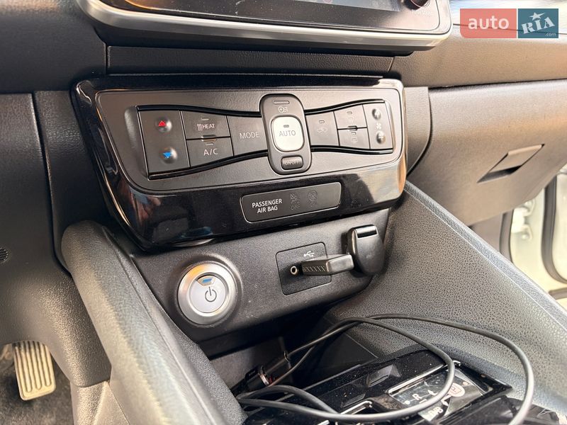 Хэтчбек Nissan Leaf 2019 в Львове фото 48 Хэтчбек Nissan Leaf 2019 в Львове