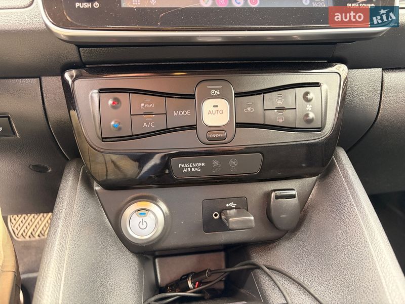 Хэтчбек Nissan Leaf 2019 в Львове фото 75 Хэтчбек Nissan Leaf 2019 в Львове