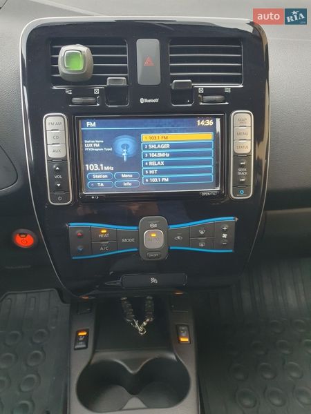 Хэтчбек Nissan Leaf 2013 в Горе