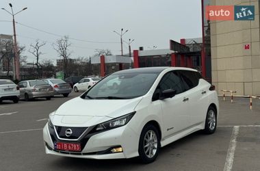 Хэтчбек Nissan Leaf 2018 в Николаеве