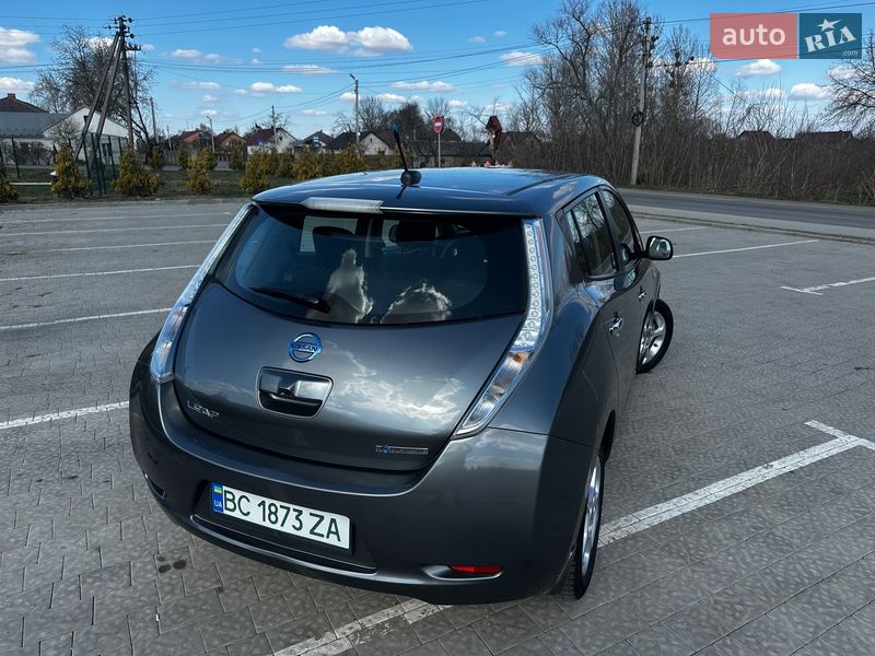Хетчбек Nissan Leaf 2014 в Мостиській