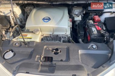 Хэтчбек Nissan Leaf 2014 в Тернополе