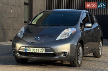 Хетчбек Nissan Leaf 2016 в Києві