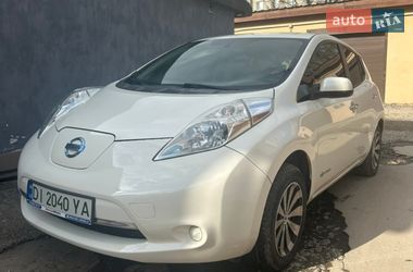 Хетчбек Nissan Leaf 2015 в Хмельницькому