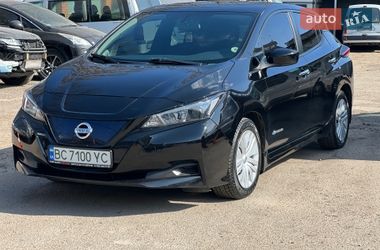 Хэтчбек Nissan Leaf 2019 в Львове