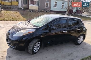 Хетчбек Nissan Leaf 2014 в Кам'янець-Подільському