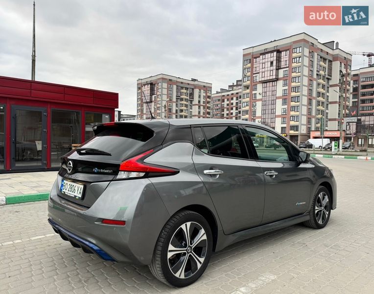 Хетчбек Nissan Leaf 2019 в Тернополі