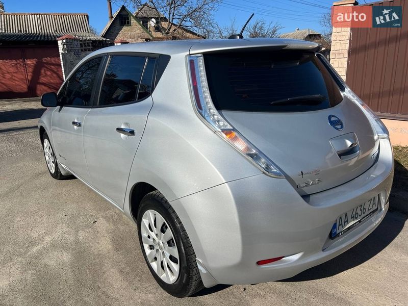 Хэтчбек Nissan Leaf 2017 в Киеве фото 5 Хэтчбек Nissan Leaf 2017 в Киеве