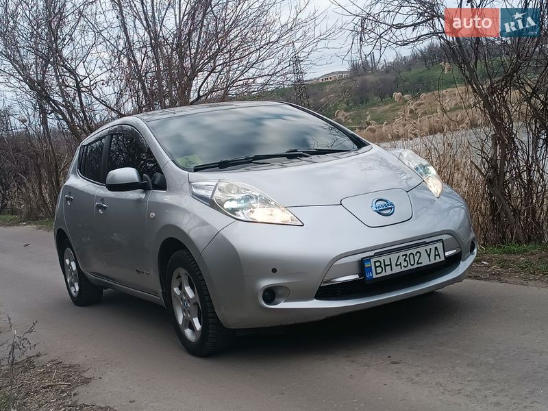 Nissan Leaf 2012