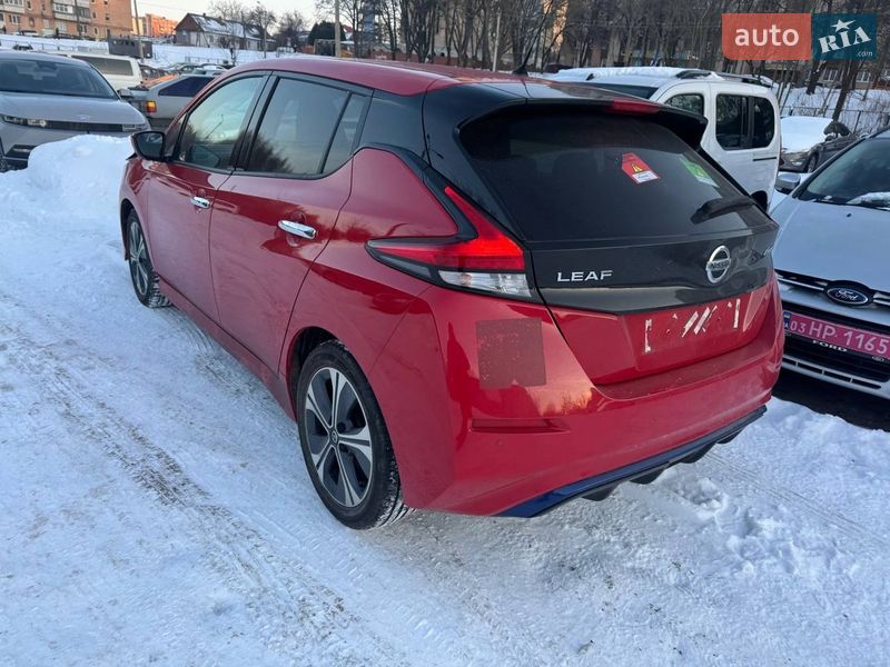 Хэтчбек Nissan Leaf 2020 в Ровно
