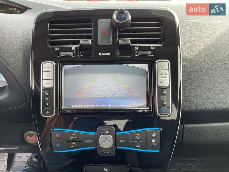 Хэтчбек Nissan Leaf 2014 в Львове