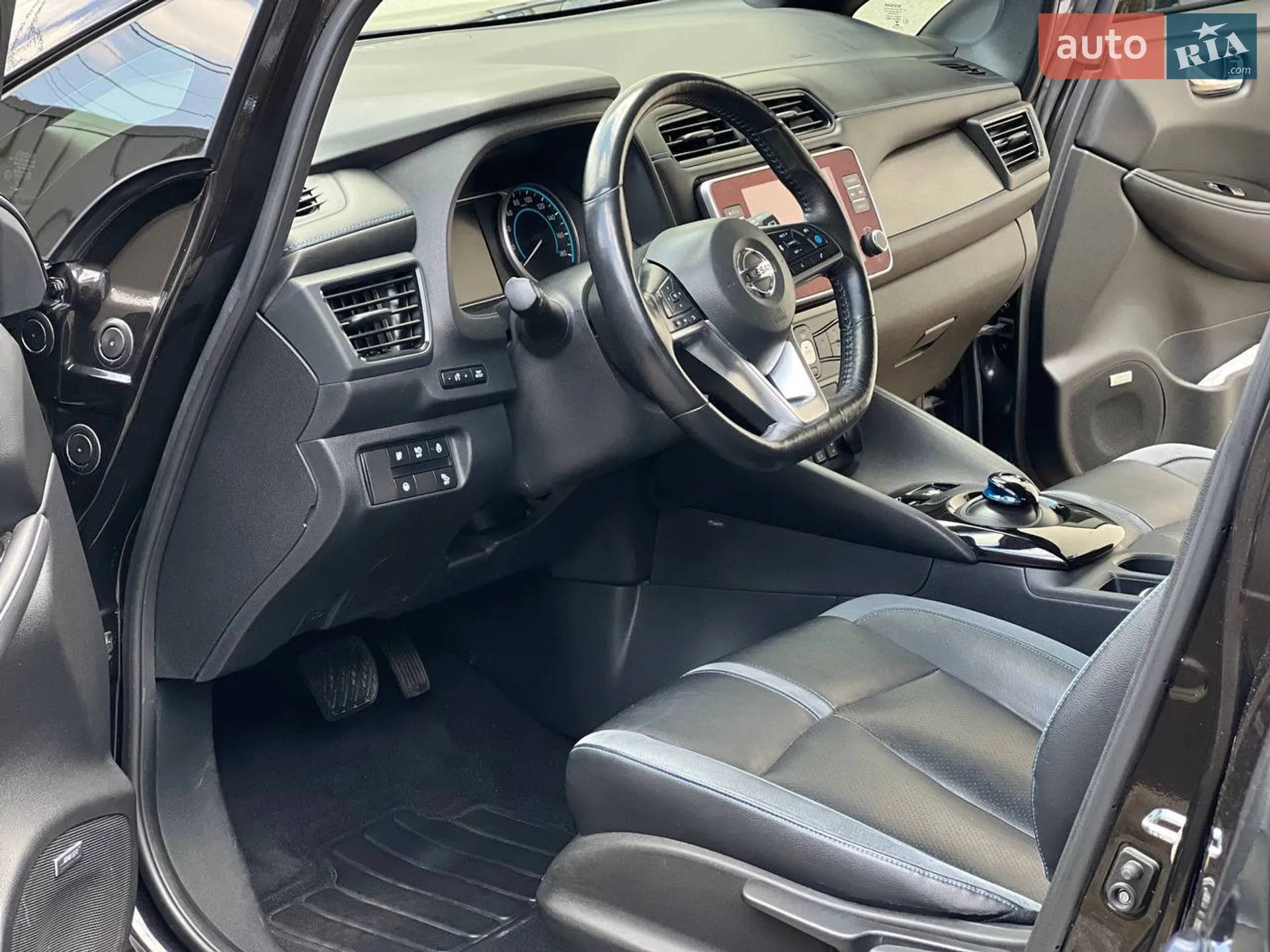 2020 Nissan Leaf - мініатюра 10