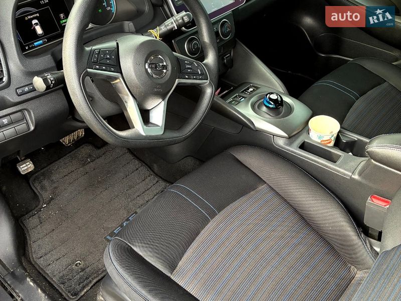 Хэтчбек Nissan Leaf 2019 в Кропивницком фото 15 Хэтчбек Nissan Leaf 2019 в Кропивницком
