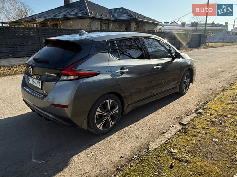 Хэтчбек Nissan Leaf 2018 в Ивано-Франковске