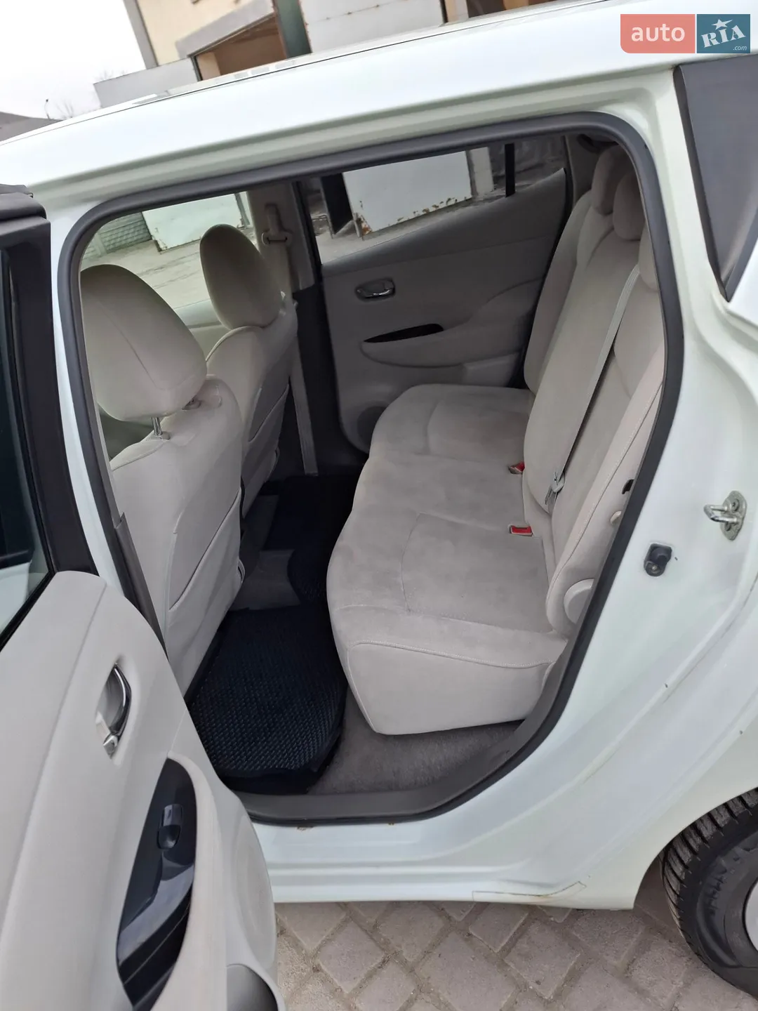 2013 Nissan Leaf - мініатюра 18