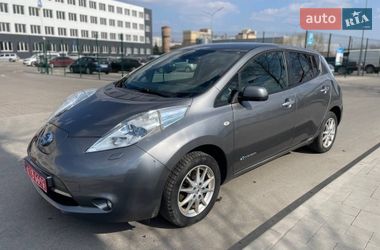 Хэтчбек Nissan Leaf 2015 в Киеве
