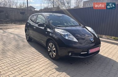Хэтчбек Nissan Leaf 2015 в Житомире