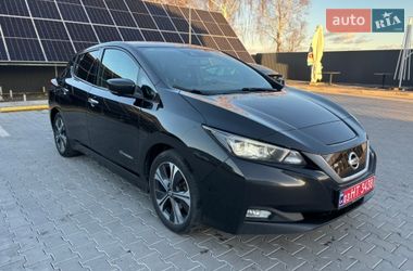 Хетчбек Nissan Leaf 2018 в Володимирі