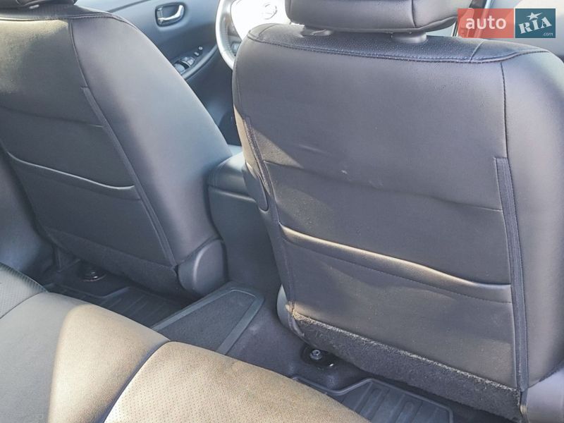Хэтчбек Nissan Leaf 2013 в Каменец-Подольском