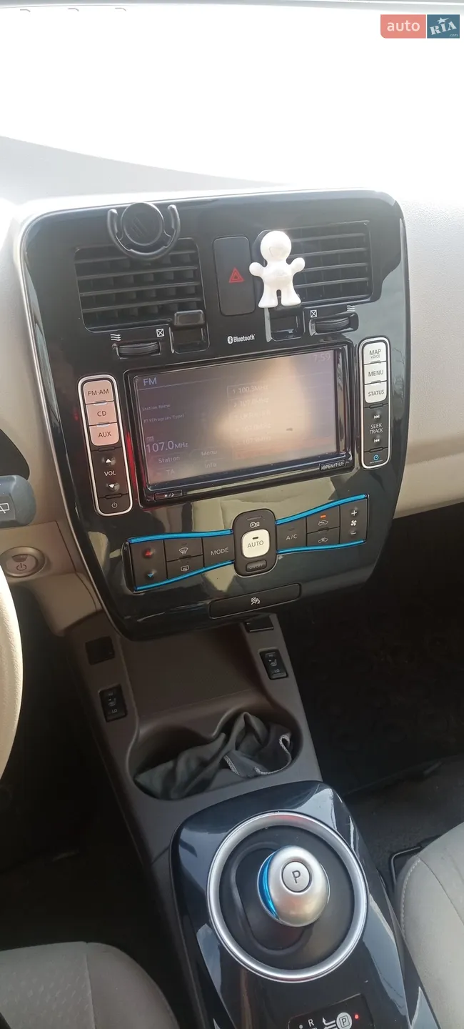 2012 Nissan Leaf - мініатюра 13