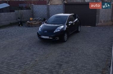 Хетчбек Nissan Leaf 2013 в Одесі