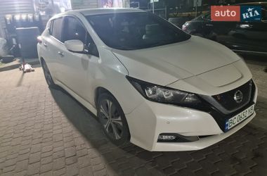 Хэтчбек Nissan Leaf 2021 в Львове
