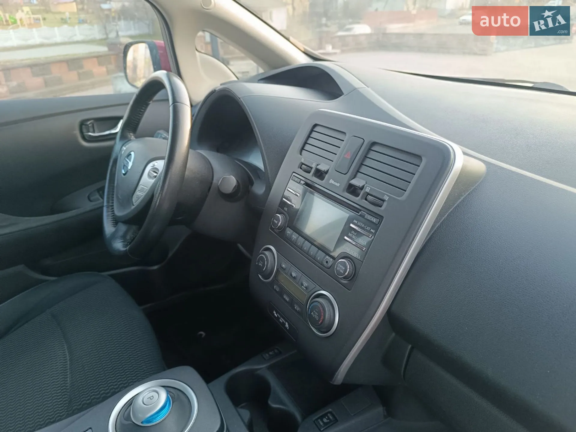 2014 Nissan Leaf - мініатюра 28