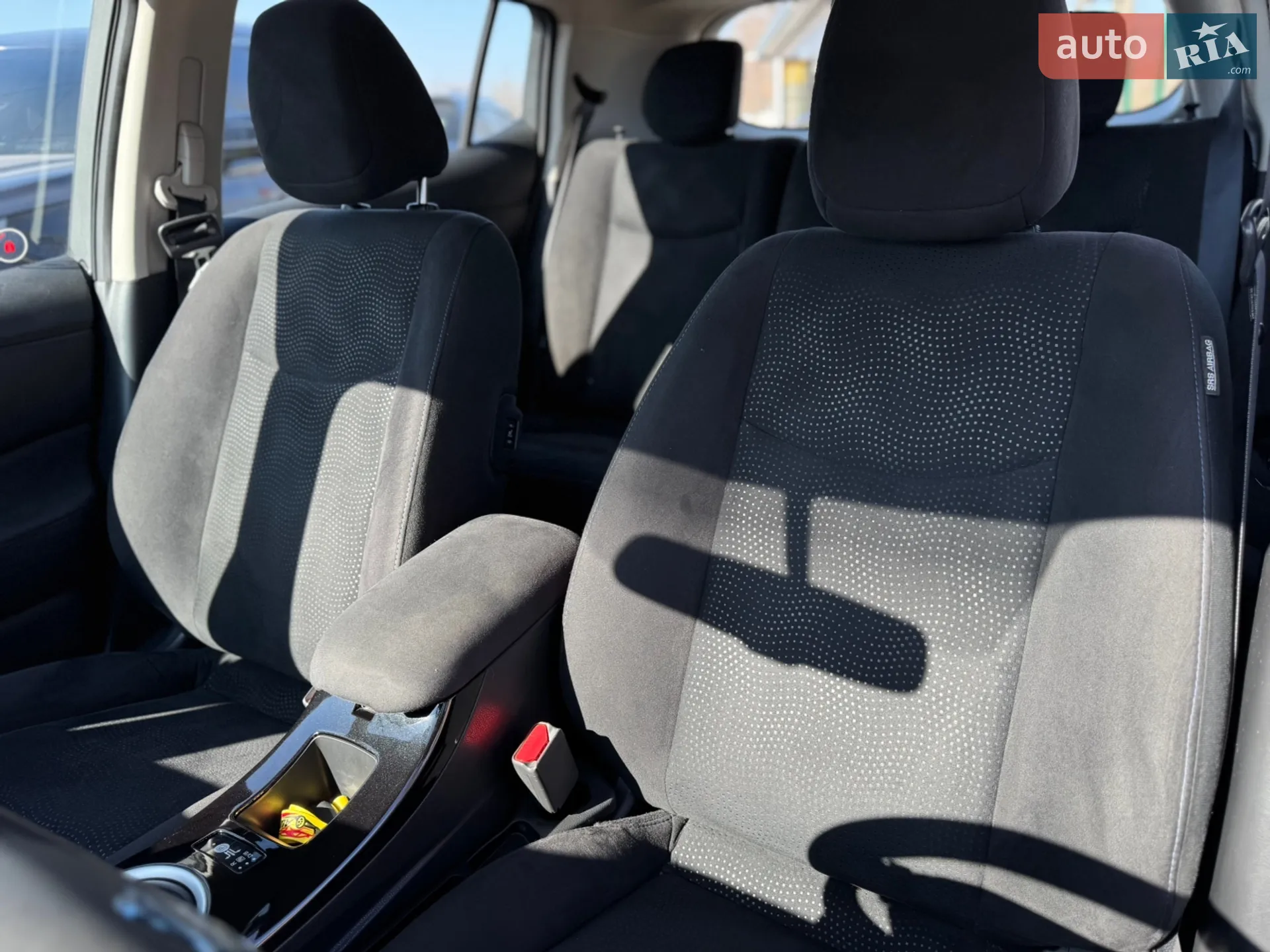 2016 Nissan Leaf - мініатюра 16