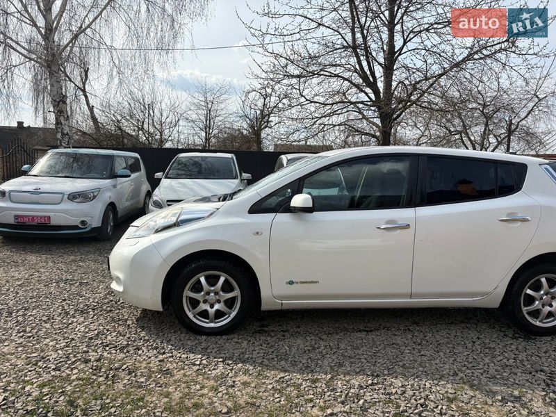 Хэтчбек Nissan Leaf 2014 в Луцке